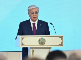 Президент: Цифрлық трансформация мен ЖИ - бәсекеге қабілеттілігіміздің кепілі