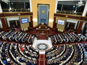 Парламент Назарбаев кеңсесін заңға енгізді